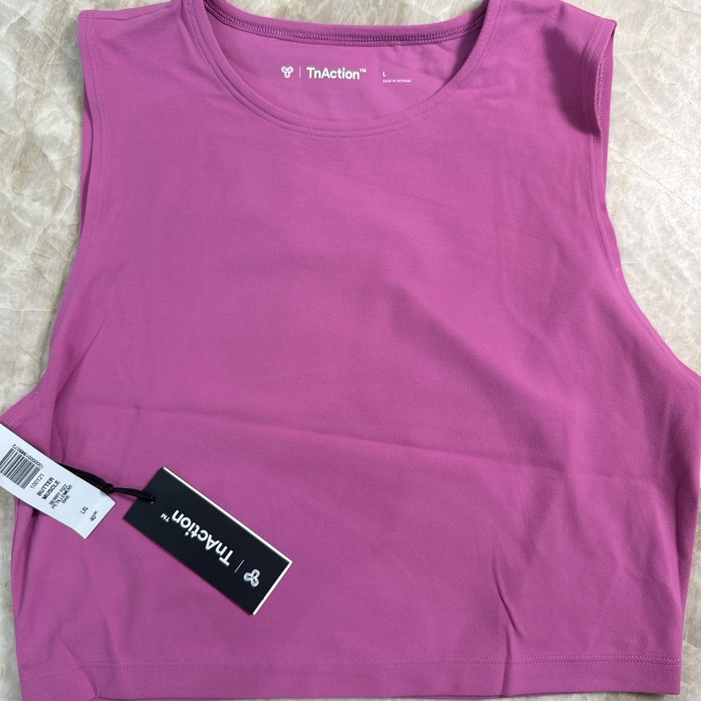 Aritzia Tnaction™ Cropped Tank – Berry Fizz (NWT, Size L)